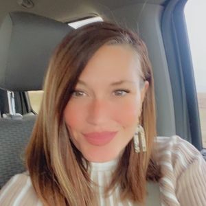 Meet your Posher, Catherine